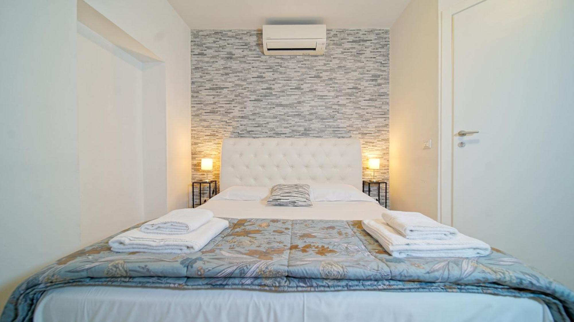 Langolo Di Laura Borgo Roma Destiny Home 3 Werona Zewnętrze zdjęcie